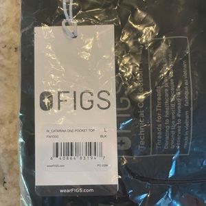 Brand New w/tags Figs Catarina One-Pocket Scrub Top, Black, Large